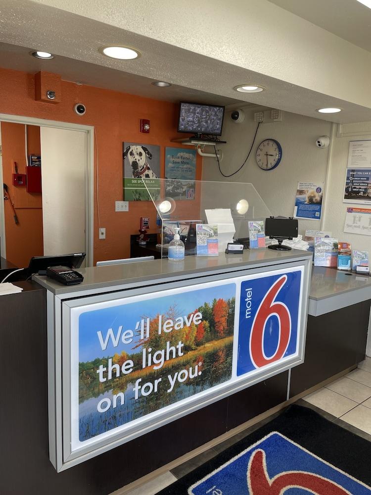Motel 6-Wethersfield, Ct - Hartford Bagian luar foto